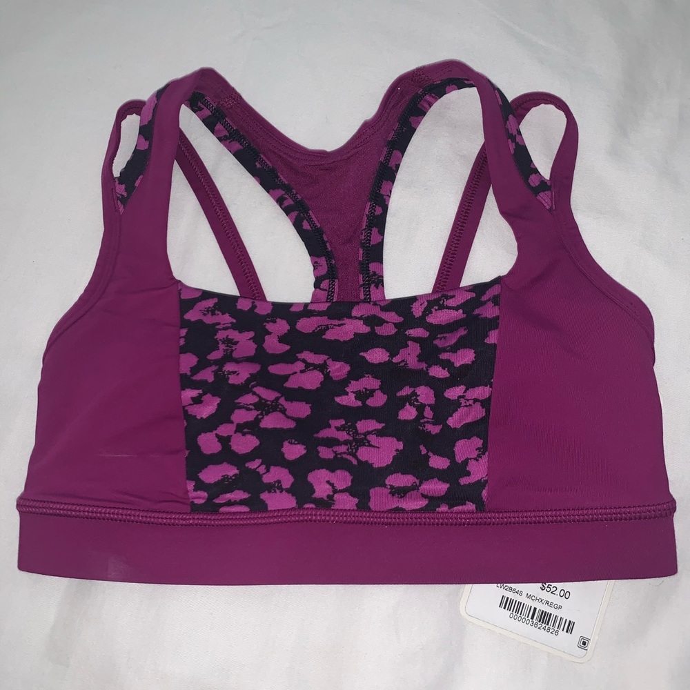 Lululemon size 4 sports bra